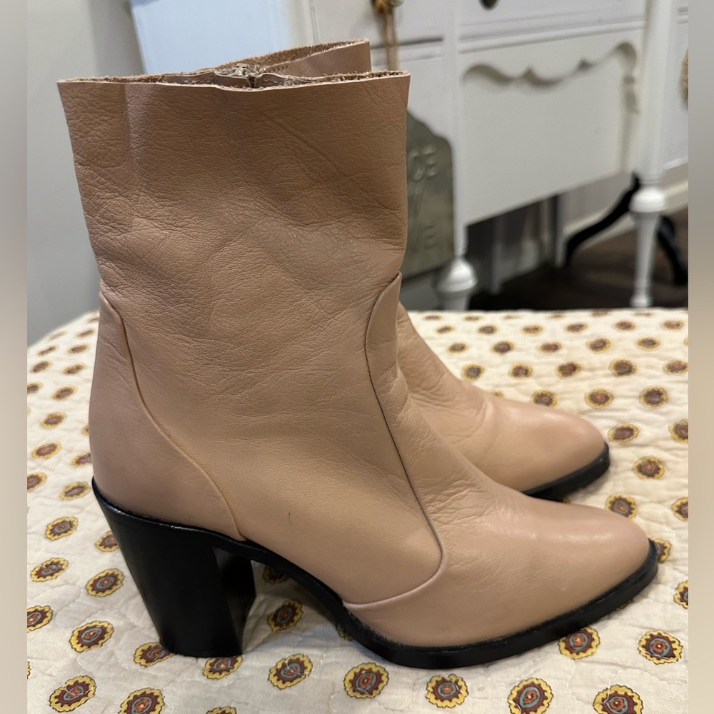 Topshop Tan Leather Ankle Boots Size 39 Made in Spain
